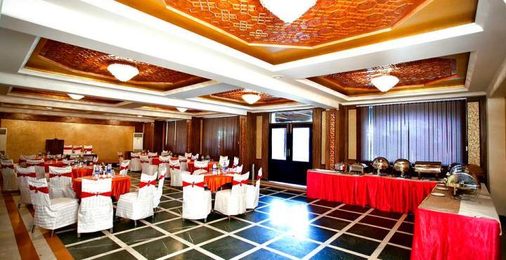 מלון Radisson Srinagar מראה חיצוני תמונה