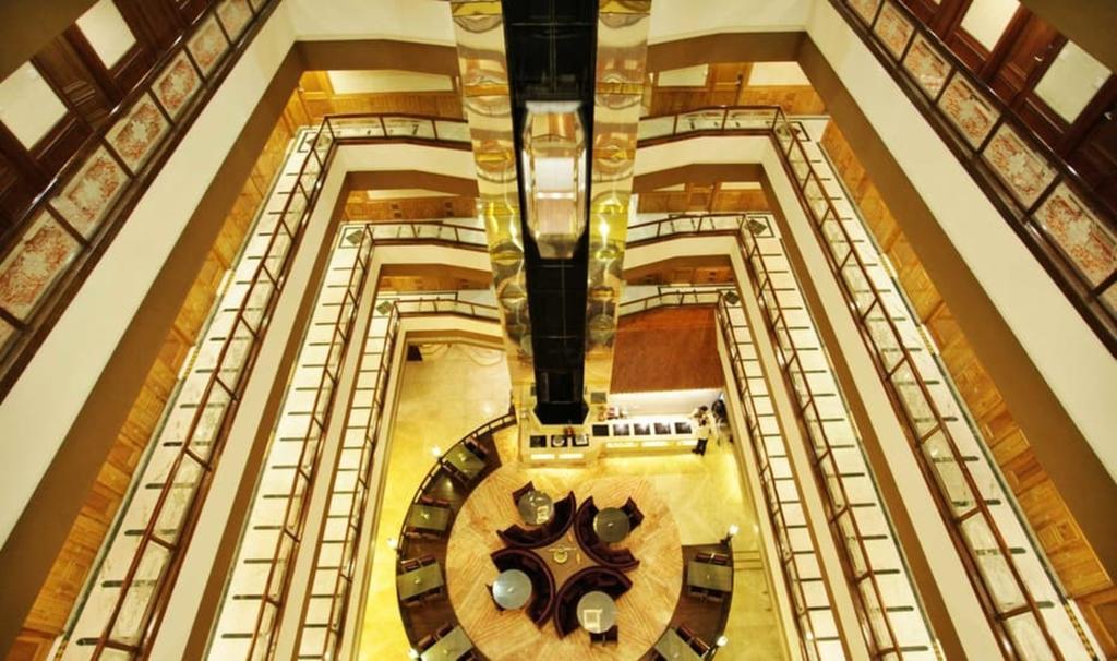 מלון Radisson Srinagar מראה חיצוני תמונה