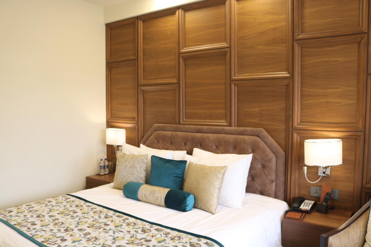 מלון Radisson Srinagar מראה חיצוני תמונה